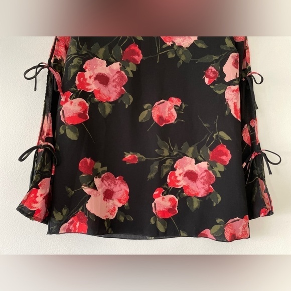 ARITZIA Wilfred Pozzi Black Floral Tie Sleeve Blouse - Picture 5 of 12